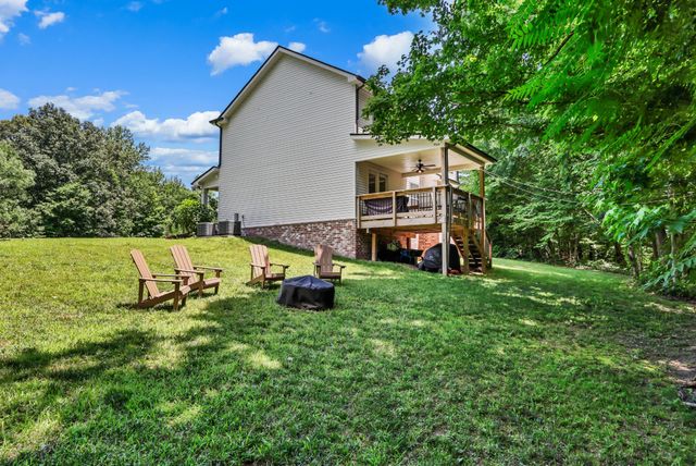 109 Hummingbird Meadows Rd, Palmyra, TN 37142