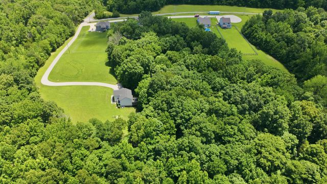 109 Hummingbird Meadows Rd, Palmyra, TN 37142