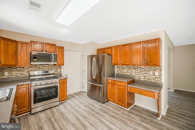 3314 MOUNTAIN LAUREL LOOP, Dumfries, VA 22026