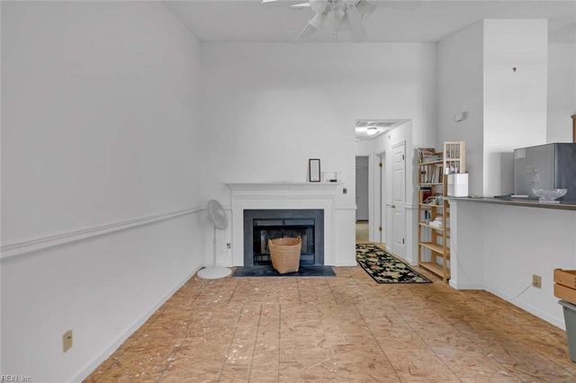 46 Emeraude Plage B, Hampton, VA 23605