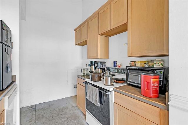 46 Emeraude Plage B, Hampton, VA 23605