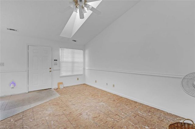 46 Emeraude Plage B, Hampton, VA 23605