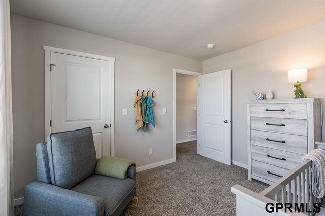8831 S 184th Terrace, Gretna, NE 68136
