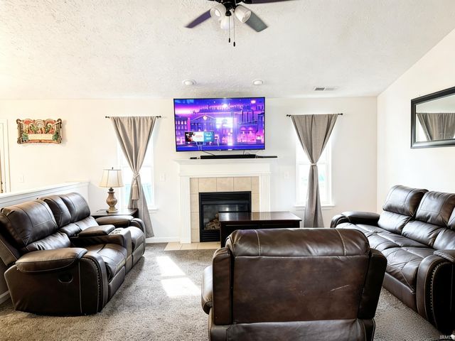 3878 CHENANGO Place, West Lafayette, IN 47906