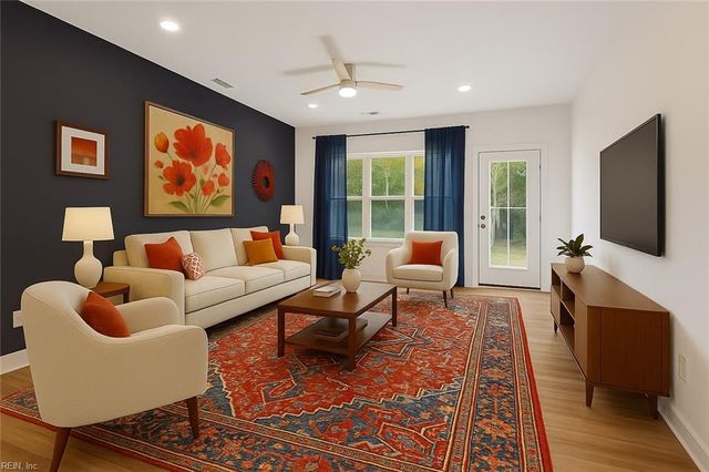 23078 Retreat LN, Carrollton, VA 23314