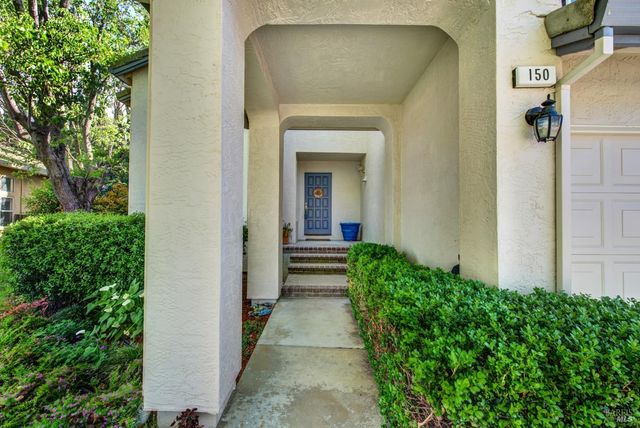 150 Deerglen Cir, Vacaville, CA 95687