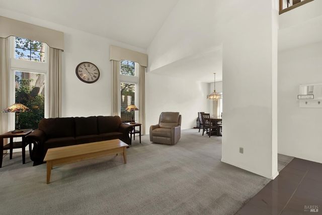 150 Deerglen Cir, Vacaville, CA 95687