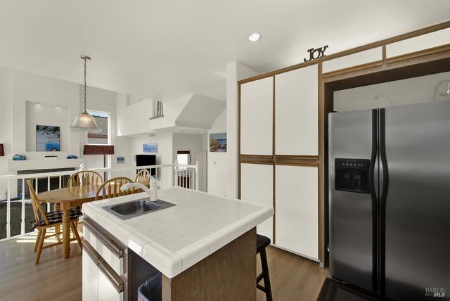 150 Deerglen Cir, Vacaville, CA 95687