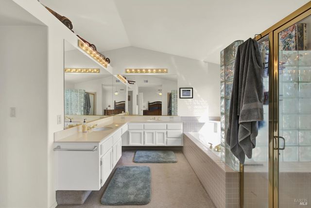 150 Deerglen Cir, Vacaville, CA 95687