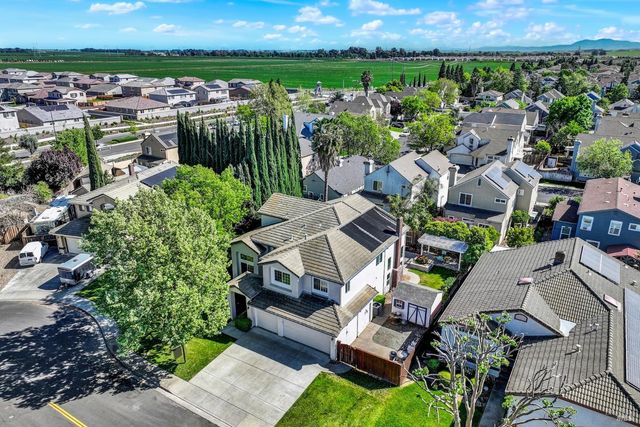 150 Deerglen Cir, Vacaville, CA 95687