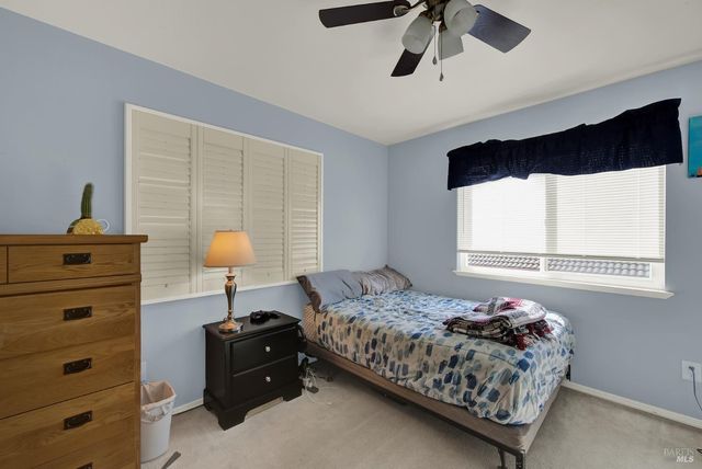 150 Deerglen Cir, Vacaville, CA 95687