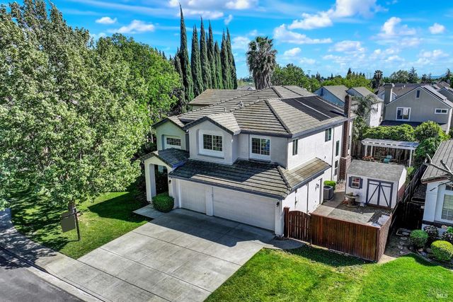 150 Deerglen Cir, Vacaville, CA 95687