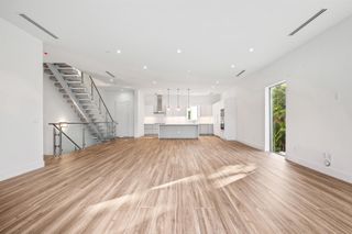 11 SE 11th Avenue, Fort Lauderdale, FL 33301
