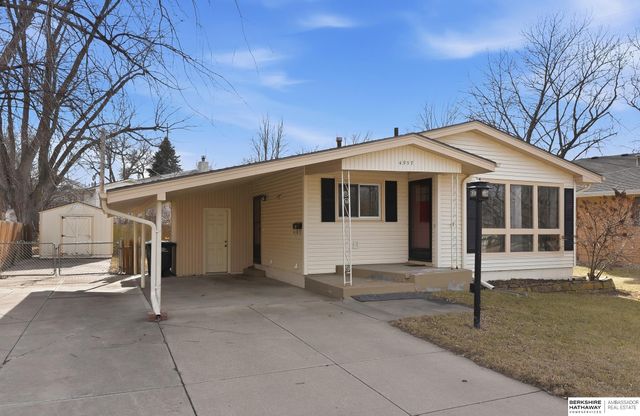 4957 Valley Street, Omaha, NE 68106