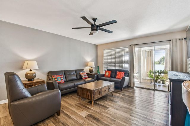 6916 LAKE PLACE COURT, Tampa, FL 33634