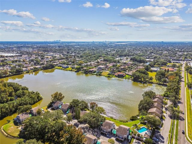 6916 LAKE PLACE COURT, Tampa, FL 33634