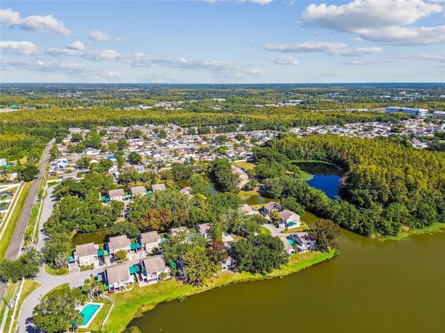 6916 LAKE PLACE COURT, Tampa, FL 33634