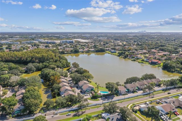 6916 LAKE PLACE COURT, Tampa, FL 33634