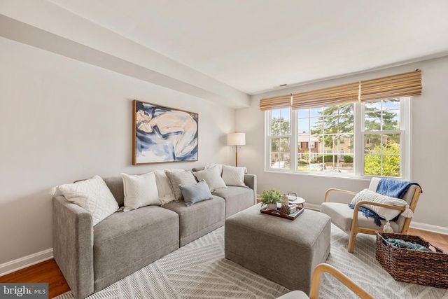 3825 KELLER AVE, Alexandria, VA 22302