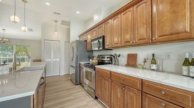3033 GRAFTON STREET, Sarasota, FL 34231