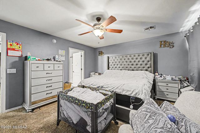 725 S Harry P Stagg Place, Vail, AZ 85641