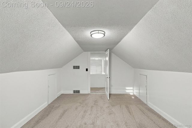3135 Eastwood Drive, Rochester Hills, MI 48309