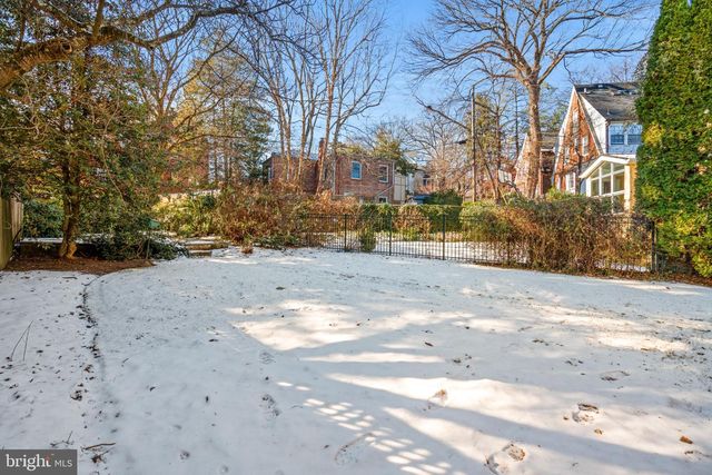 5826 NEVADA AVE NW, Washington, DC 20015