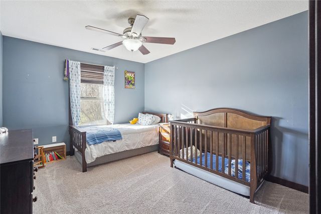 100 SE Stone Prairie Drive, Waukee, IA 50263