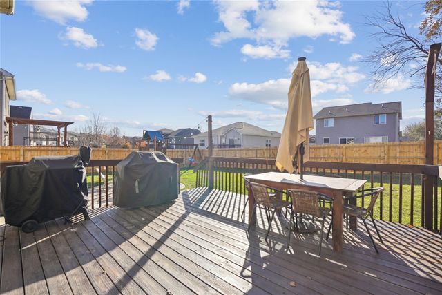 100 SE Stone Prairie Drive, Waukee, IA 50263