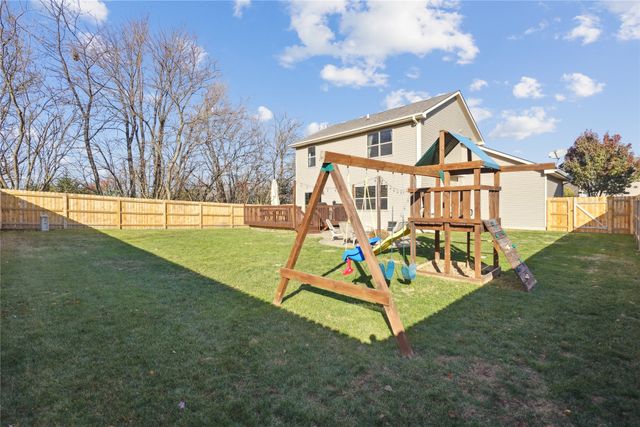 100 SE Stone Prairie Drive, Waukee, IA 50263