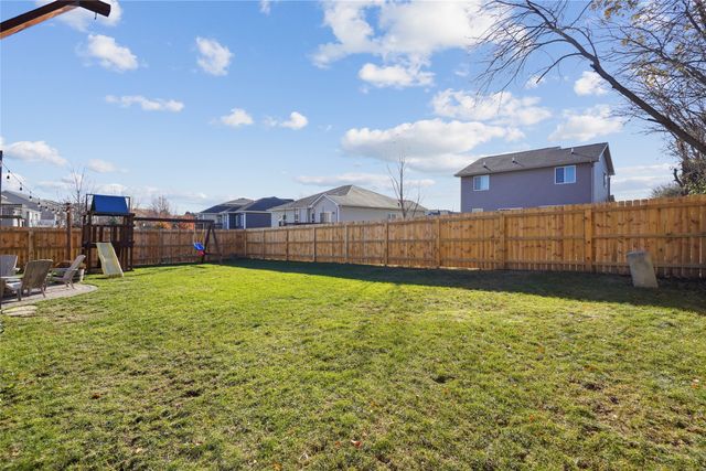 100 SE Stone Prairie Drive, Waukee, IA 50263