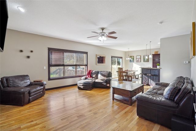 100 SE Stone Prairie Drive, Waukee, IA 50263