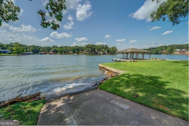 393 Templeton Circle, Mansfield, GA 30055