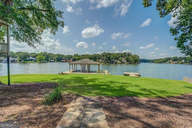 393 Templeton Circle, Mansfield, GA 30055