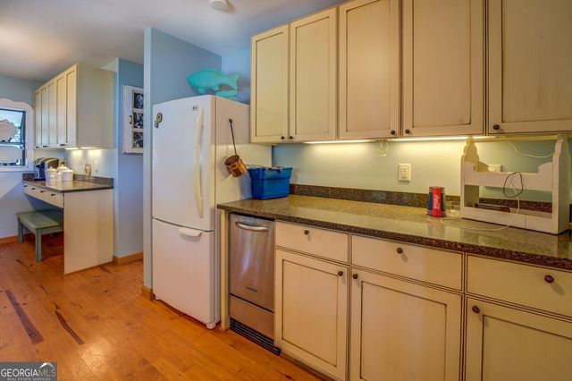 393 Templeton Circle, Mansfield, GA 30055