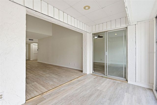 2054 SUNSET POINT ROAD 35, Clearwater, FL 33765