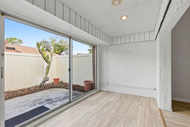 2054 SUNSET POINT ROAD 35, Clearwater, FL 33765