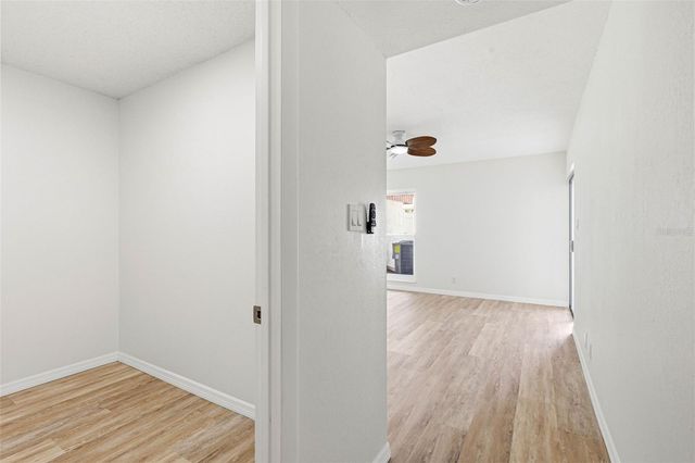 2054 SUNSET POINT ROAD 35, Clearwater, FL 33765