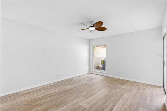 2054 SUNSET POINT ROAD 35, Clearwater, FL 33765