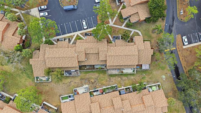 2054 SUNSET POINT ROAD 35, Clearwater, FL 33765