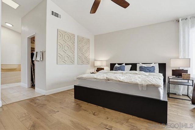 15264 Avenida Rorras, San Diego, CA 92128