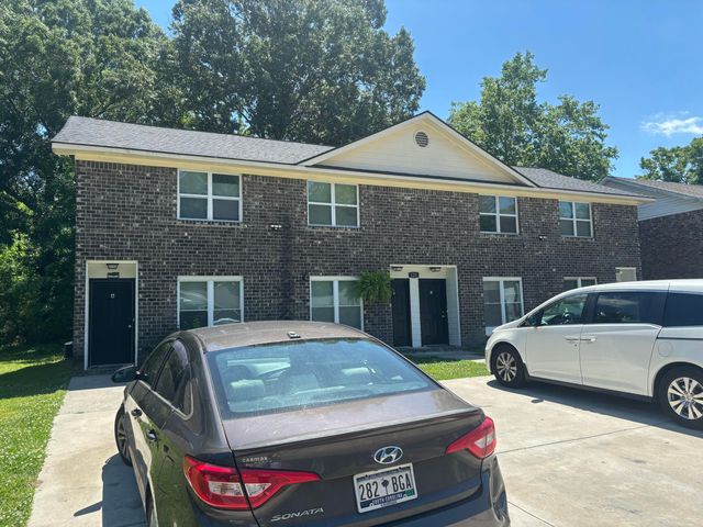 121 Langley Drive, Summerville, SC 29485