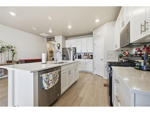 614 Homestead Ave, Brighton, CO 80601