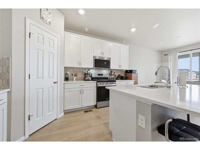 614 Homestead Ave, Brighton, CO 80601