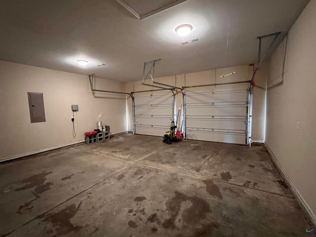 106 Christopher Drive, Byron, GA 31008