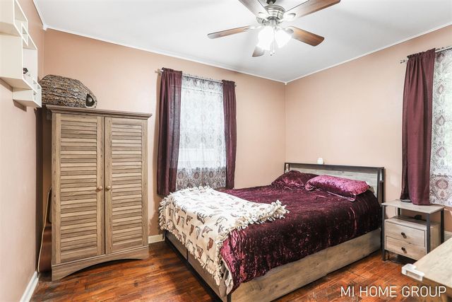 14664 154th Avenue, Grand Haven, MI 49417