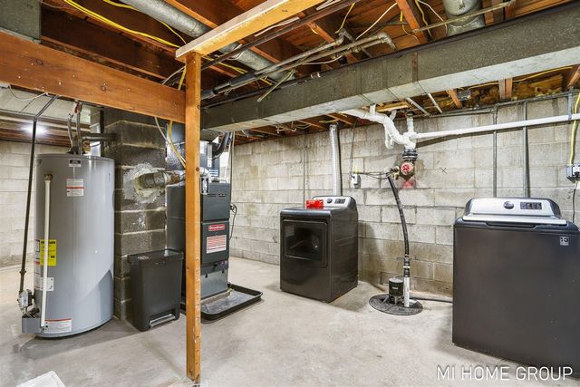 14664 154th Avenue, Grand Haven, MI 49417