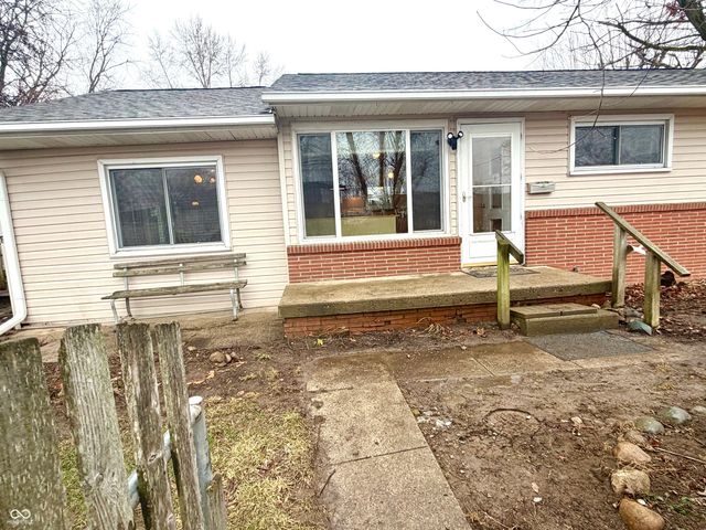 719 W 34th Street, Anderson, IN 46013