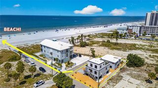 71 Mango ST, Fort Myers Beach, FL 33931
