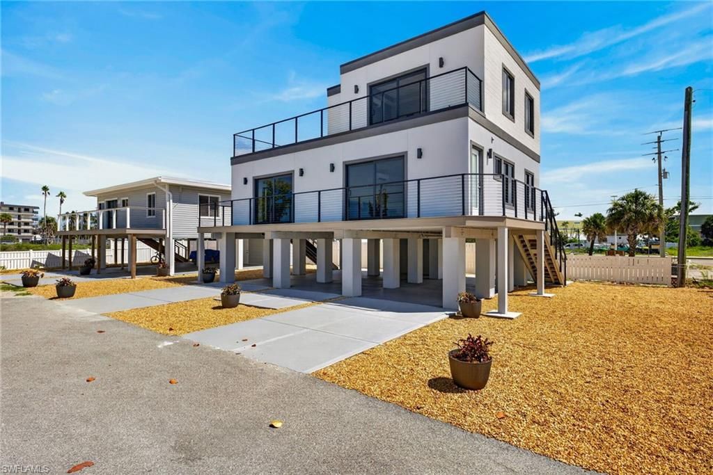 71 Mango ST, FORT MYERS BEACH, FL 33931 — exterior
